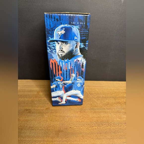 NIB Limited Edition Alek Manoah Toronto Blue Jays Pitcher SGA 05/14 Bobblehead - Picture 2 of 5